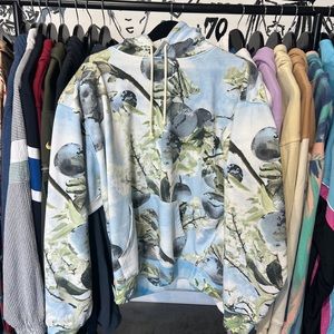 Kith Spring 2022 Floral Hoodie in Size Large - Stylish Poshmark Find